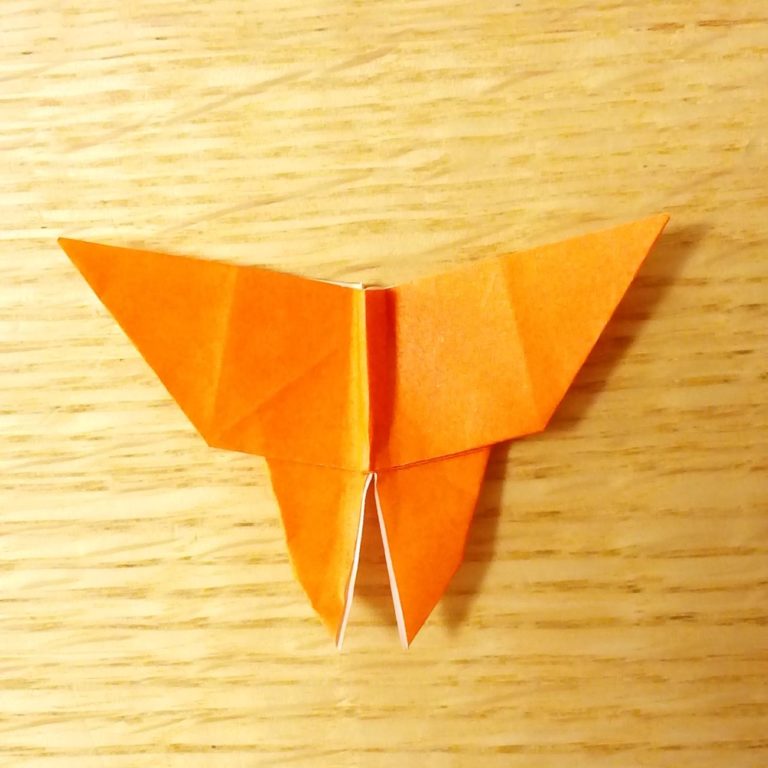 ちょうちょの折り紙で立体の折り方 子供にも簡単で飛行遊びしました Life Is Happy
